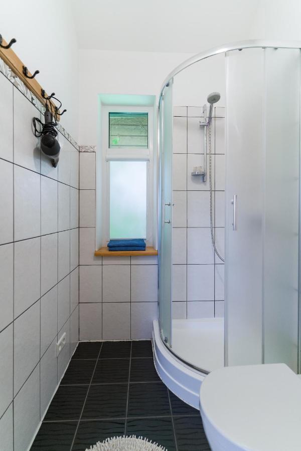 Cerpas Hotel Medemciems Kültér fotó