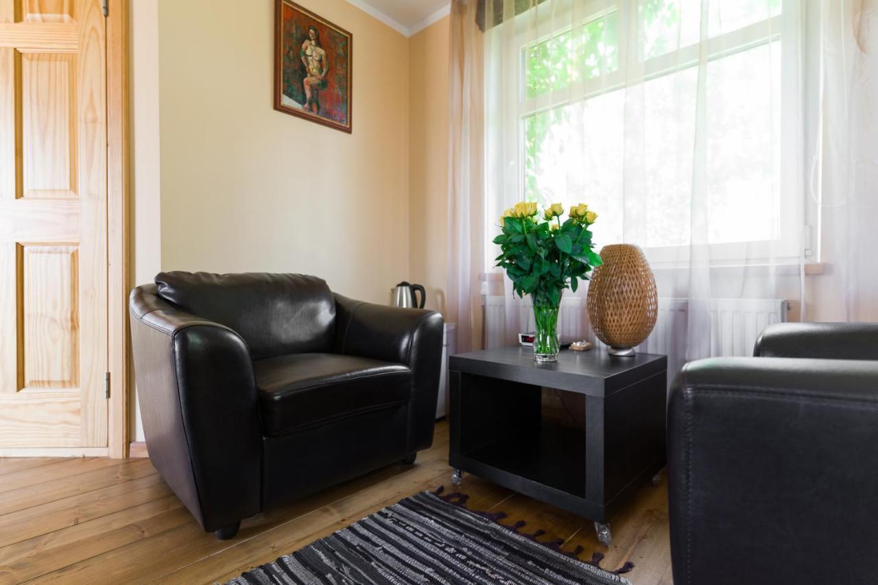 Cerpas Hotel Medemciems Kültér fotó
